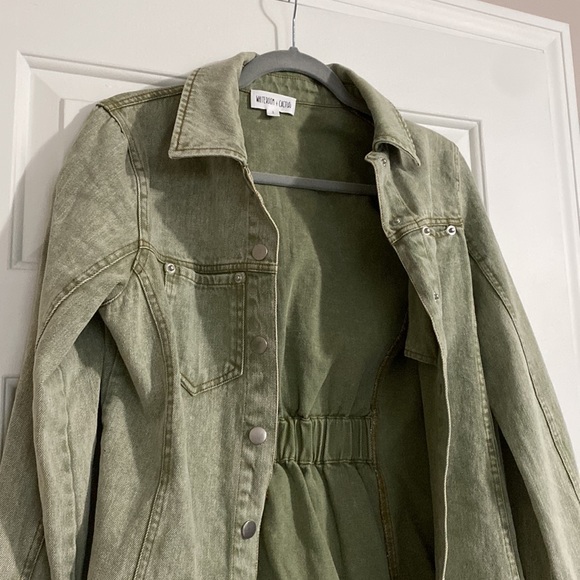 Women’s Jean Jacket - Picture 2 of 3